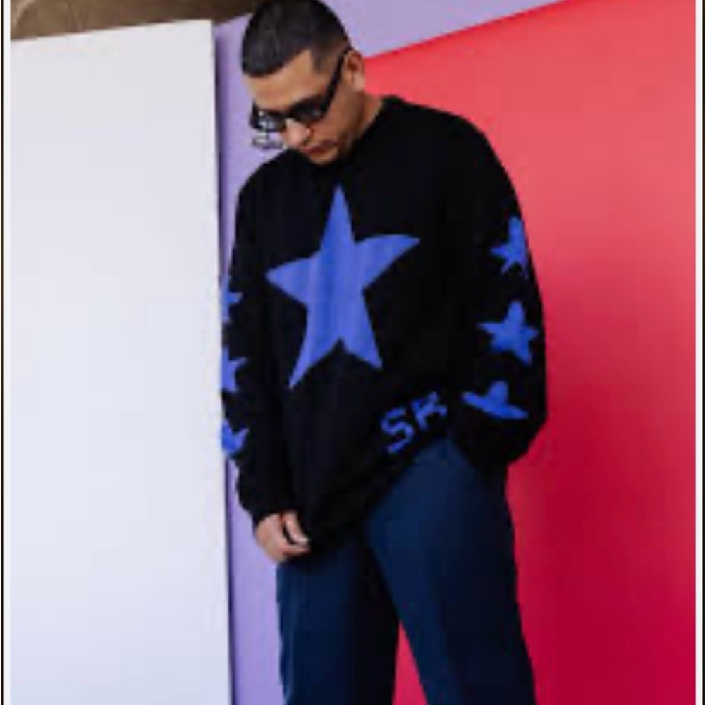 Stray Rats Star pullover sweater